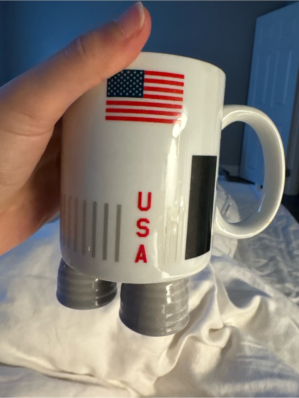 White USA Flag Ceramic Mug with Rocket Engine Design